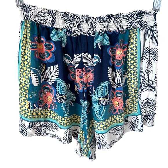 Blue‎ Rain Paperback Shorts Hawaiian Floral Rayon Blue Green Womens Size Large - Picture 2 of 9